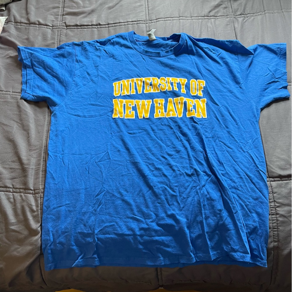 university of New Haven tee
